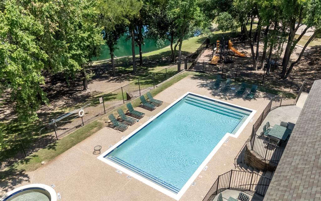 4009 Muscovy Drive Property Photo 33