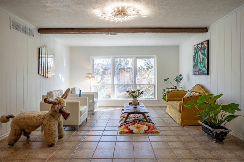827 Teakwood Place Property Photo 15