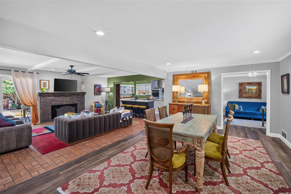 1810 S Crest Property Photo 23