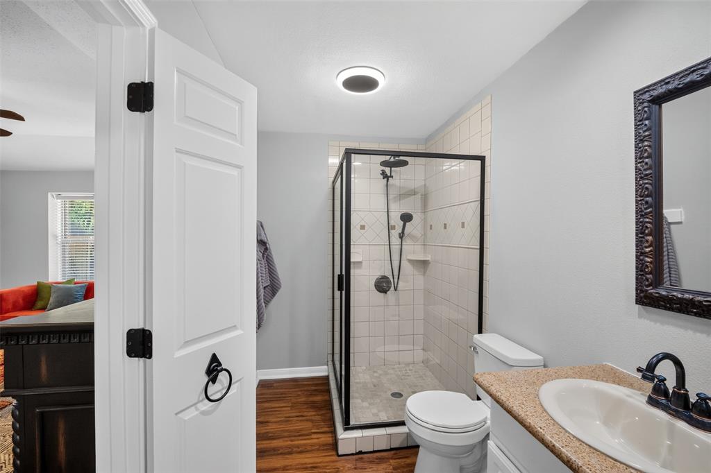 1810 S Crest Property Photo 28