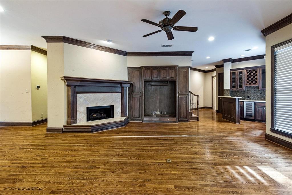 5933 King William Drive Property Photo 1