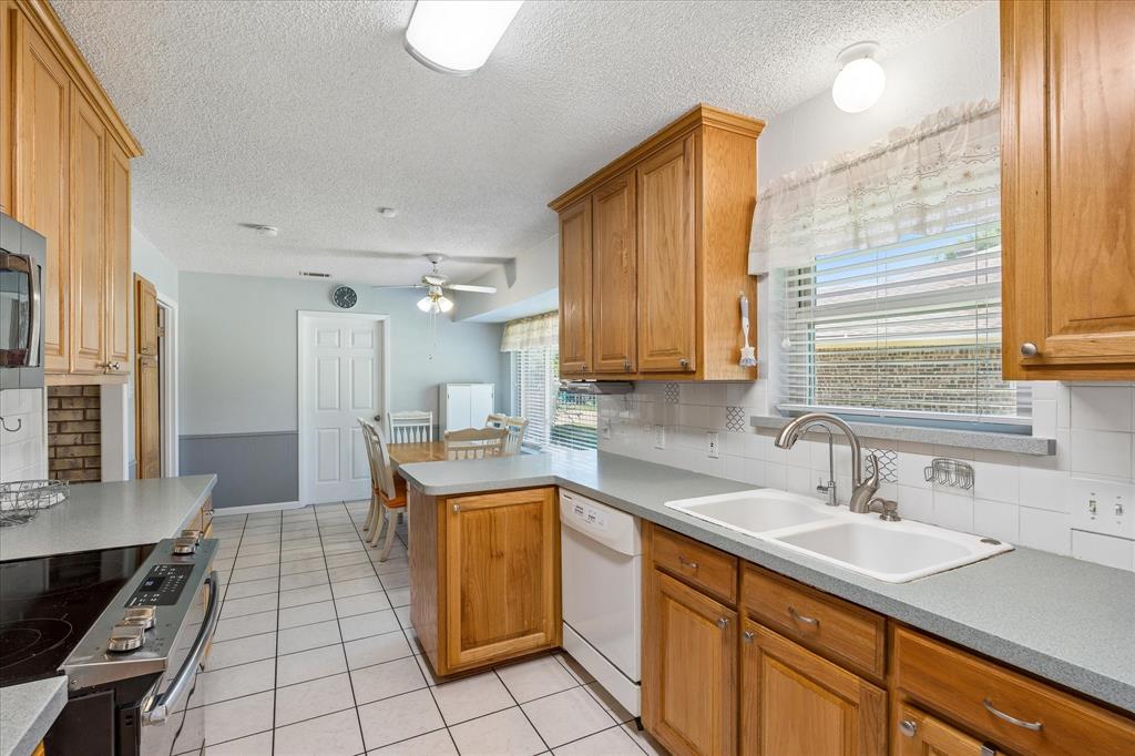 4361 Rota Circle Property Photo 16