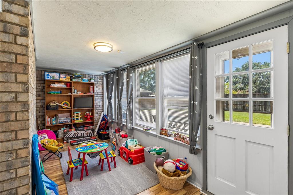 4361 Rota Circle Property Photo 33