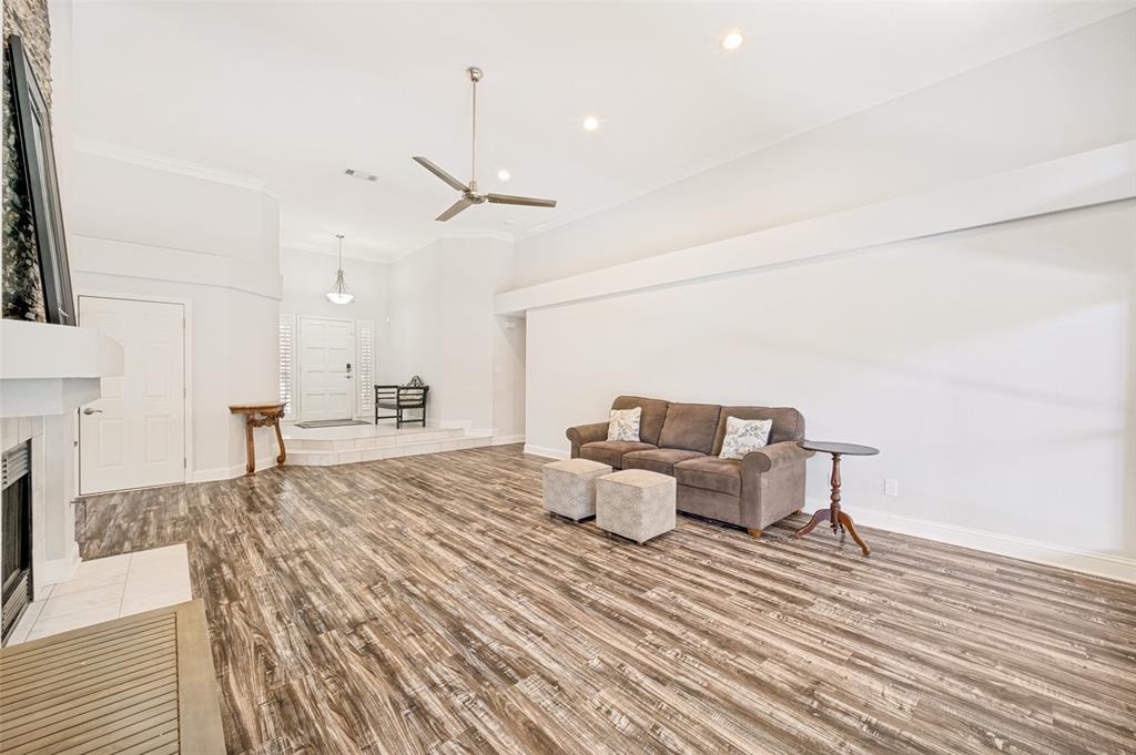 2213 Old Mcgarrah Road Property Photo 3
