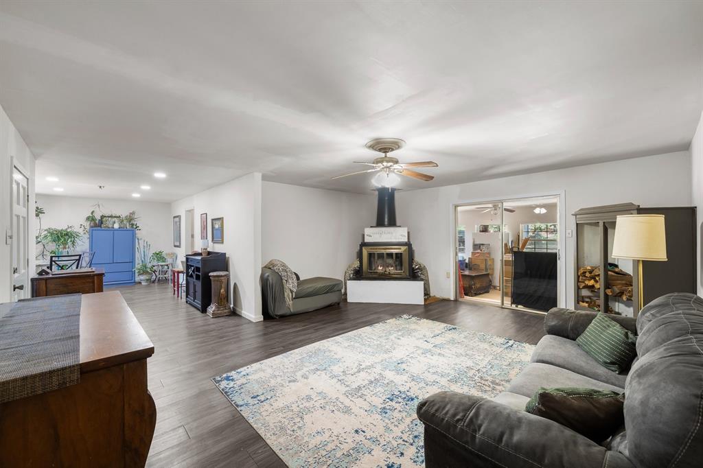 16973 Fm 773 Property Photo 5