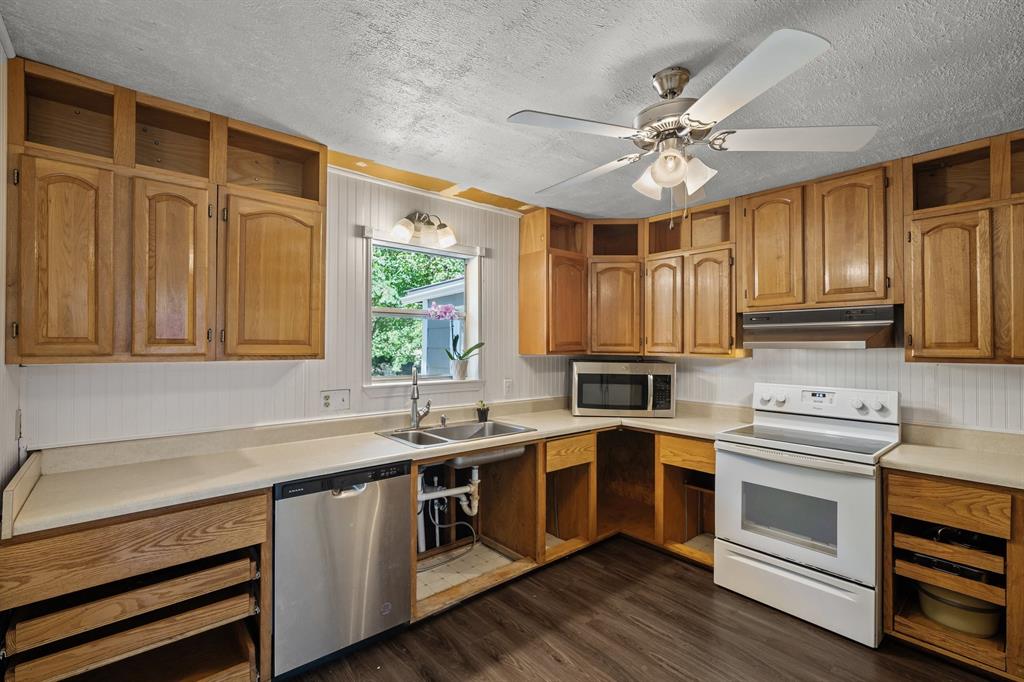 16973 Fm 773 Property Photo 9