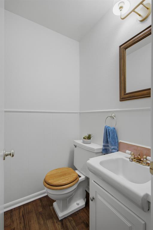 939 Blue Lake Circle Property Photo 26