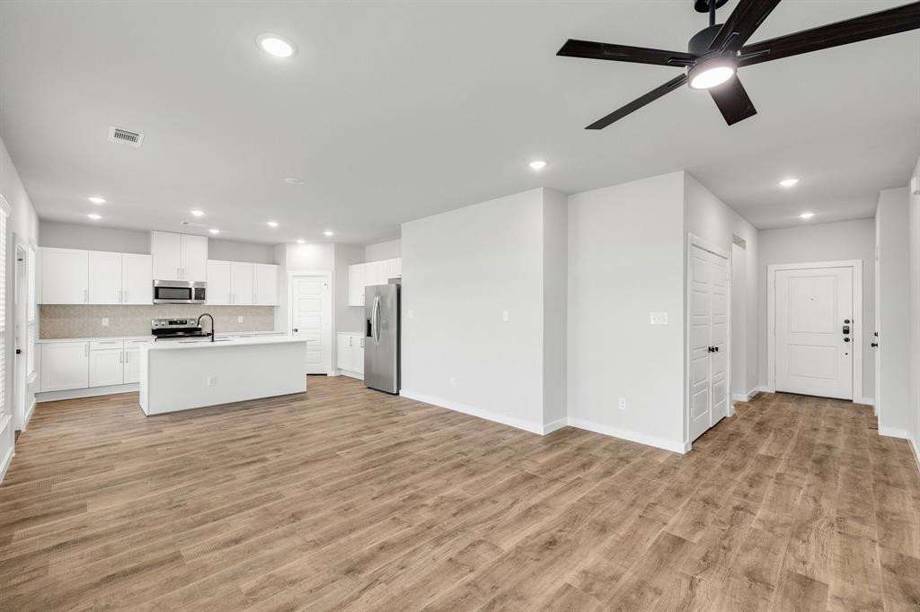 4043-4045 Clovis Street Property Photo 31