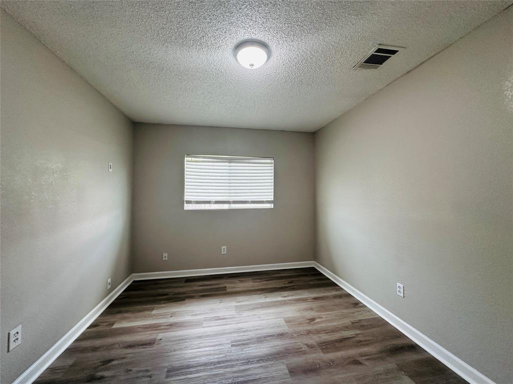 8600 Hawkview Drive Property Photo 8