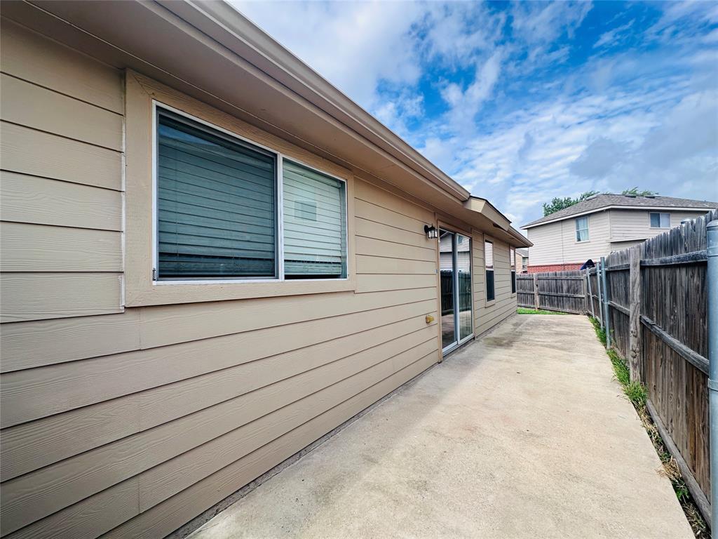 8600 Hawkview Drive Property Photo 10
