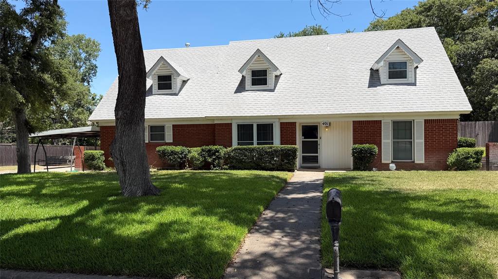 401 Glenhaven Drive Property Photo 1