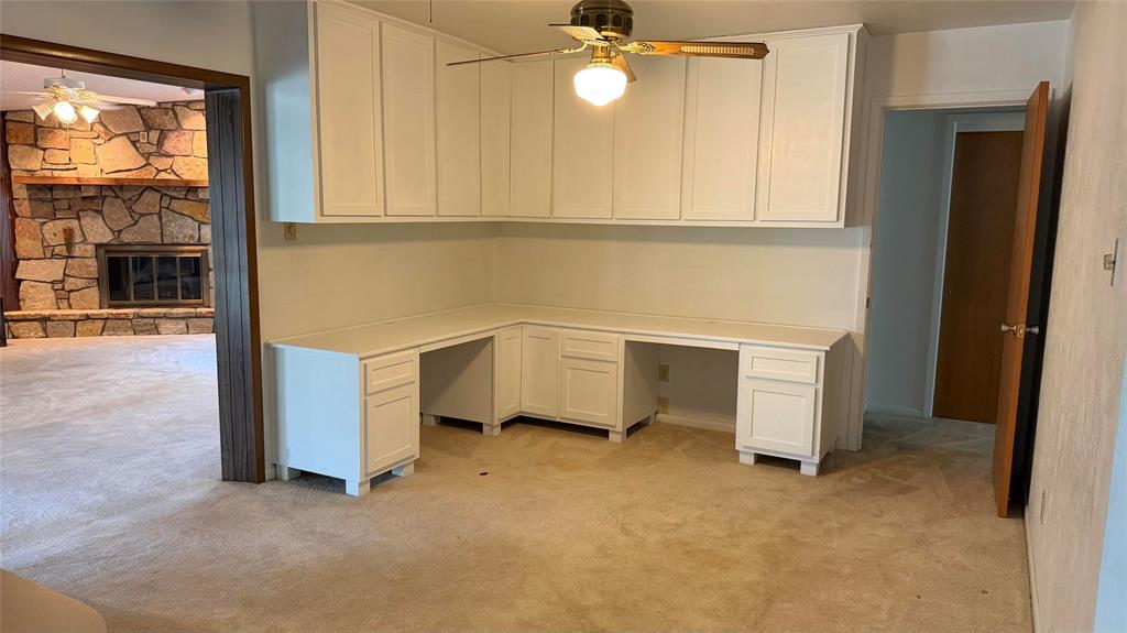 401 Glenhaven Drive Property Photo 4