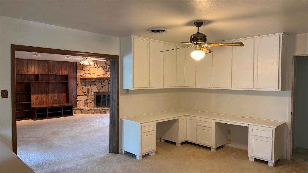 401 Glenhaven Drive Property Photo 14