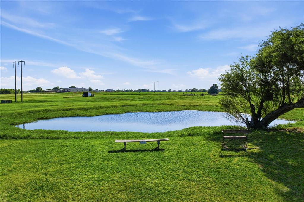 685 W Line Road Property Photo 4