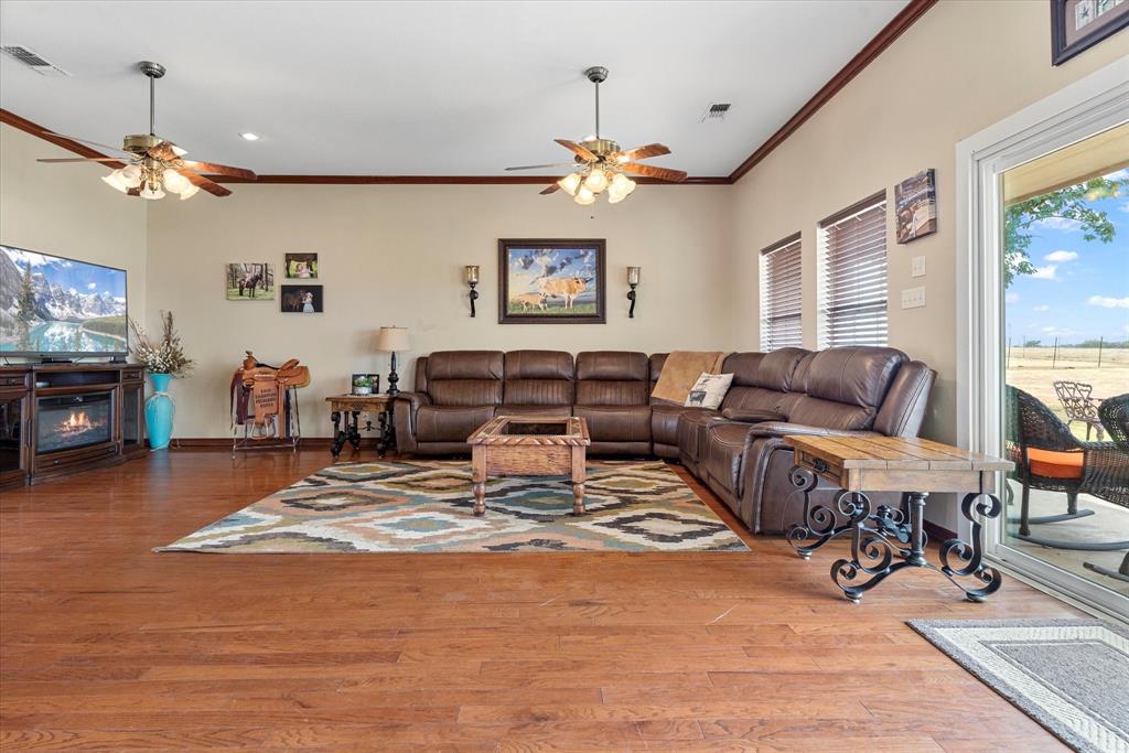 685 W Line Road Property Photo 12