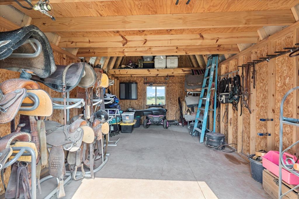 685 W Line Road Property Photo 33
