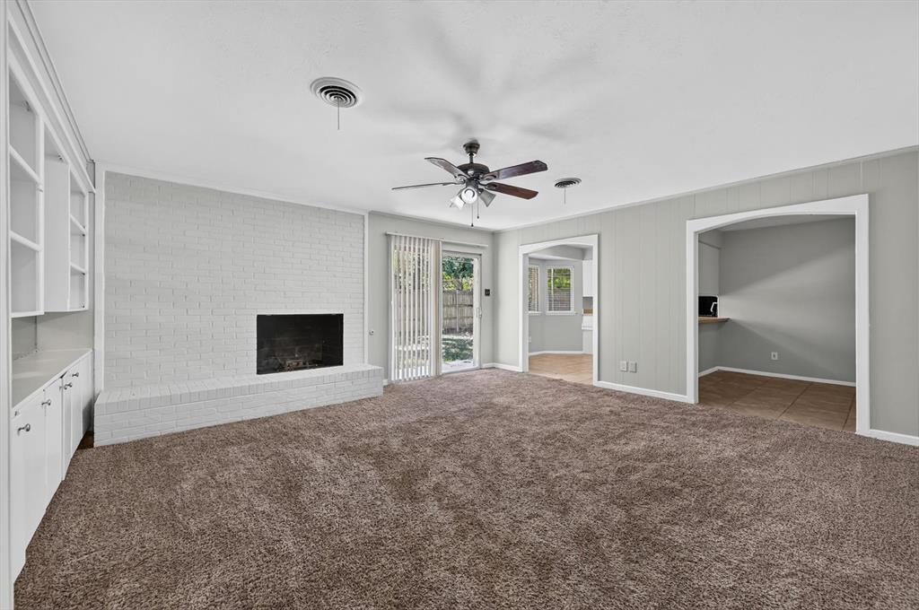 7200 Ellis Road Property Photo 7