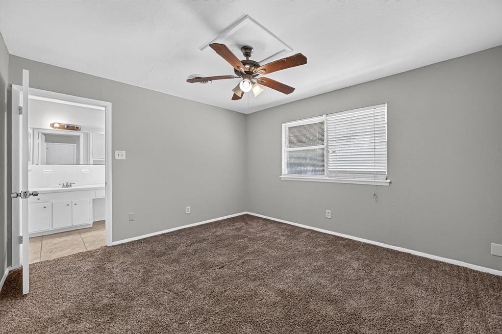 7200 Ellis Road Property Photo 29