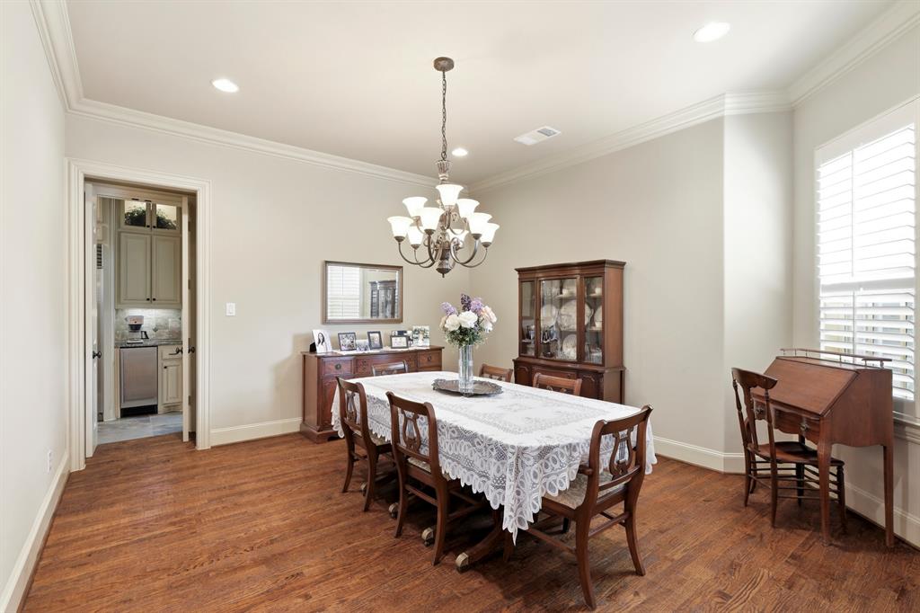 1908 Shiner Drive Property Photo 9