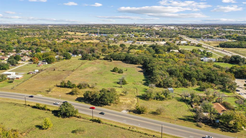 106 Azle Highway Property Photo 7