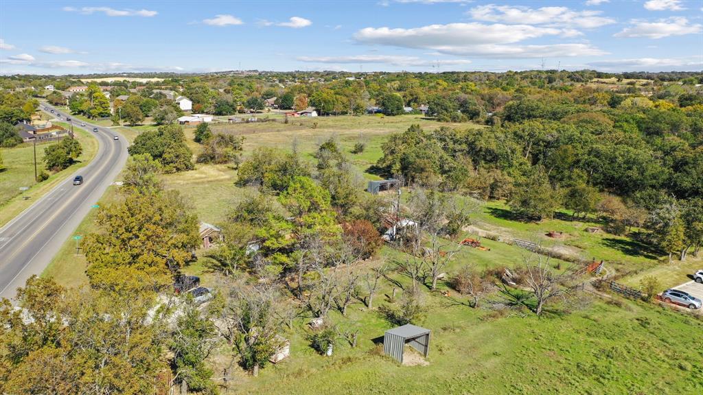 106 Azle Highway Property Photo 8