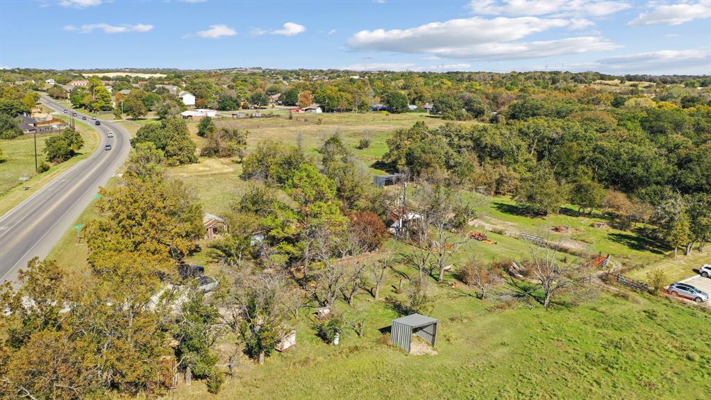 106 Azle Highway Property Photo 9