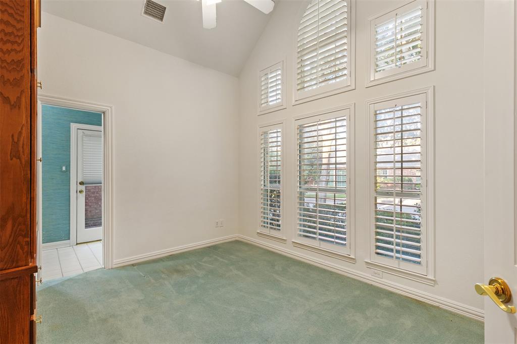 8644 Breakers Point Property Photo 8