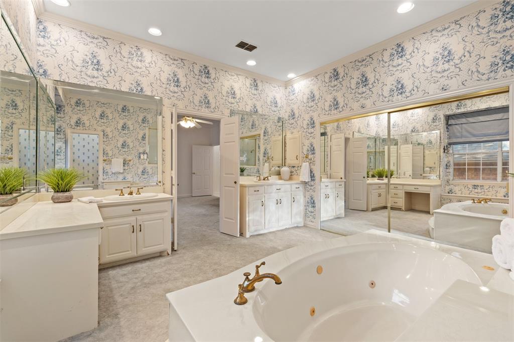 8644 Breakers Point Property Photo 21