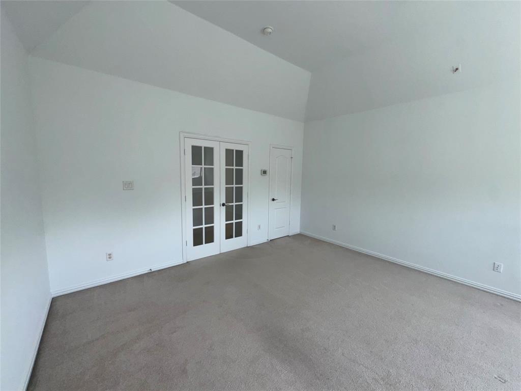 1913 Lawnview Drive Property Photo 12