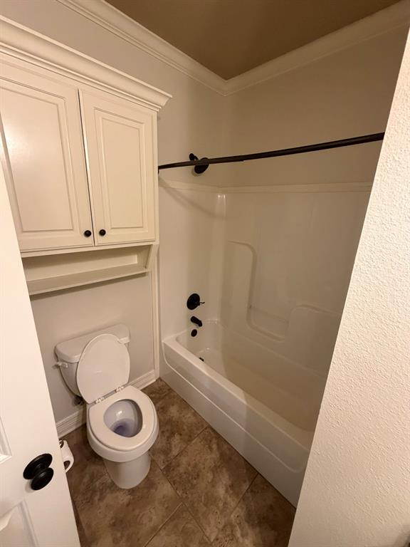 705 Saint Martins Lane Property Photo 23