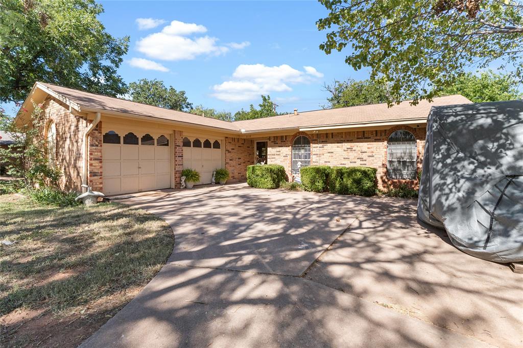 2119 Minter Property Photo 4