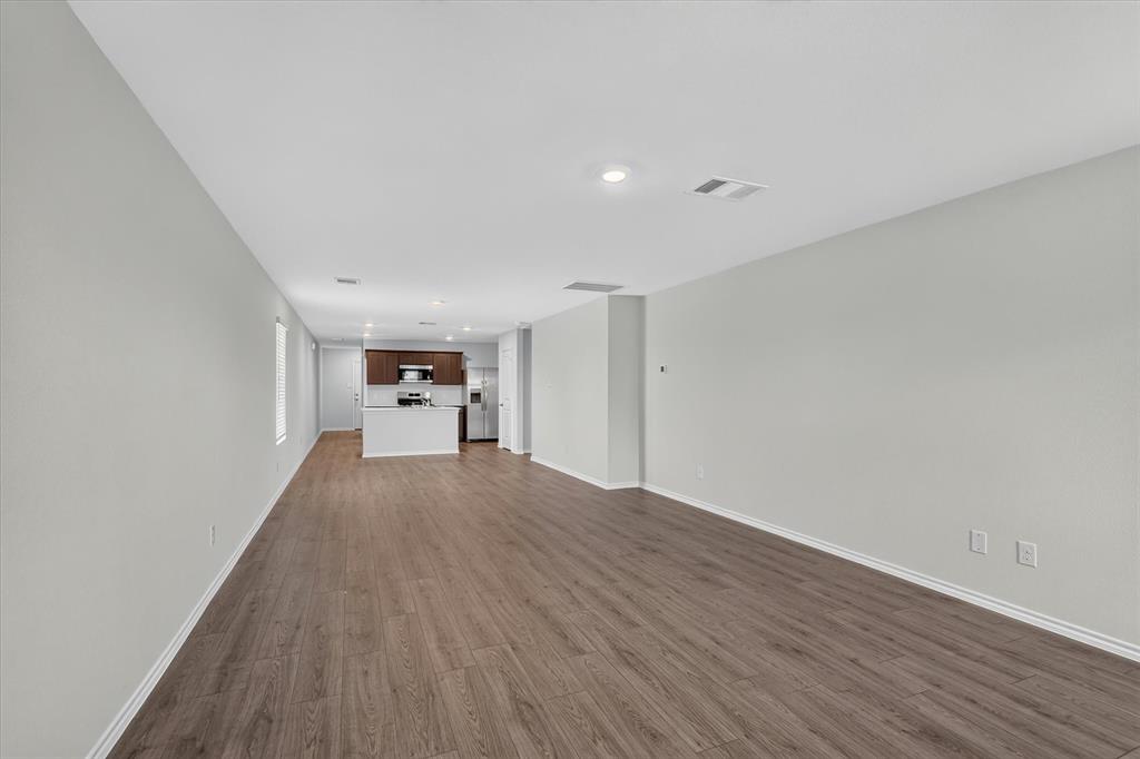 1128 Northfield Drive Property Photo 3