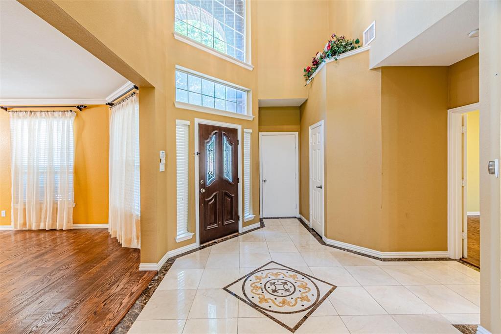 1913 Blue Ridge Drive Property Photo 4