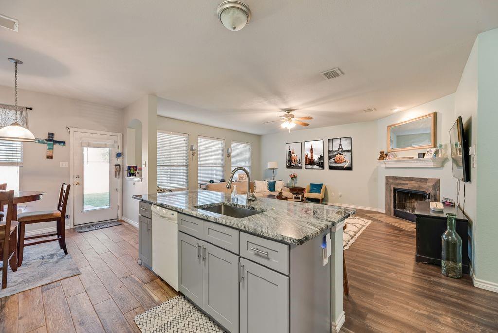 3119 Summer Grove Court Property Photo 1