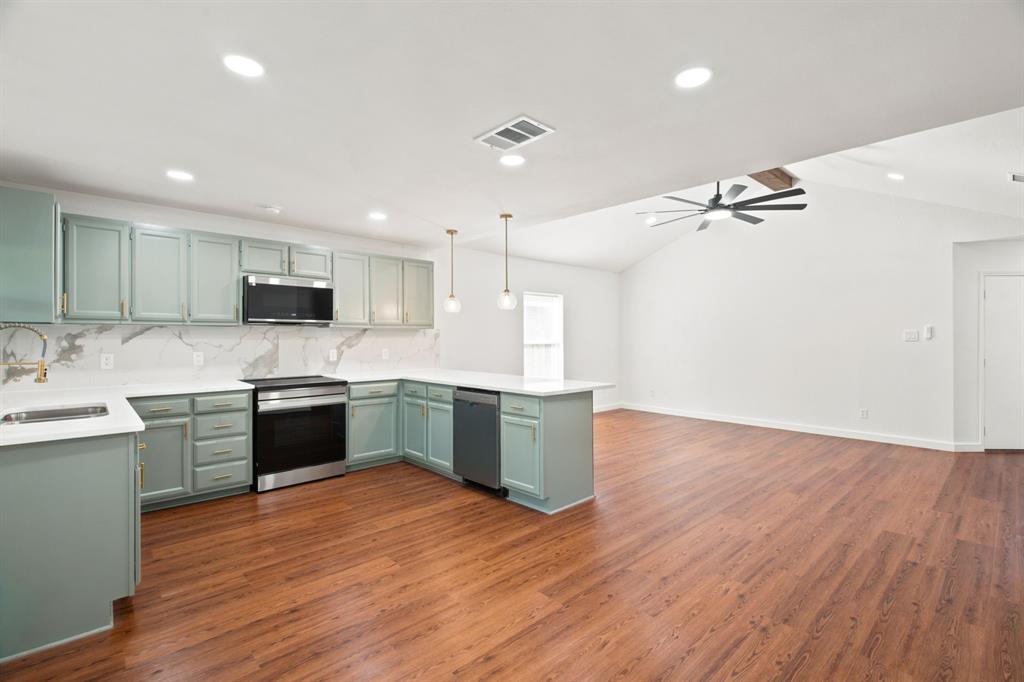 1720 N Bent Tree Trail Property Photo 11