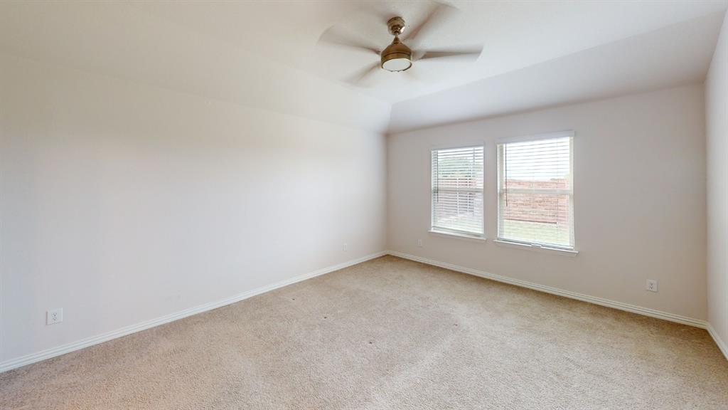 1004 Copper Smith Way Property Photo 8