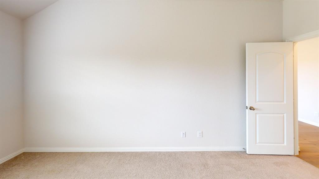 1004 Copper Smith Way Property Photo 9