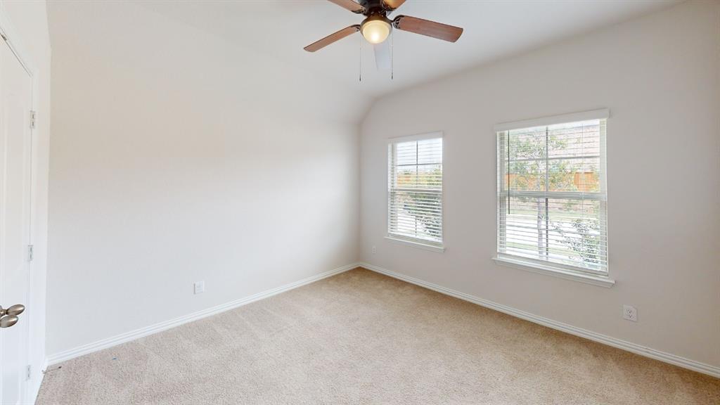 1004 Copper Smith Way Property Photo 10