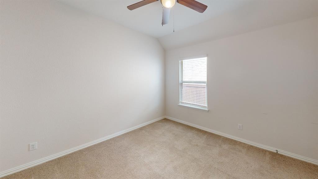 1004 Copper Smith Way Property Photo 11