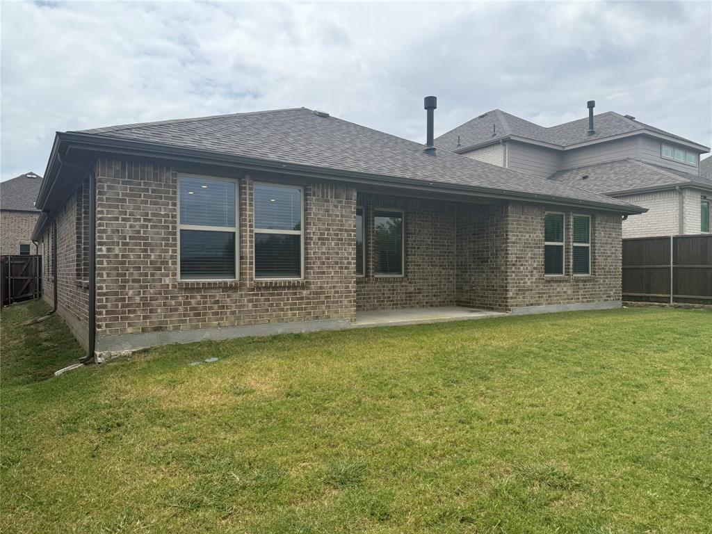 1004 Copper Smith Way Property Photo 18