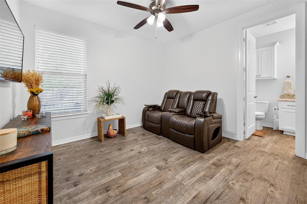 9236 Safari Bluff Property Photo 29