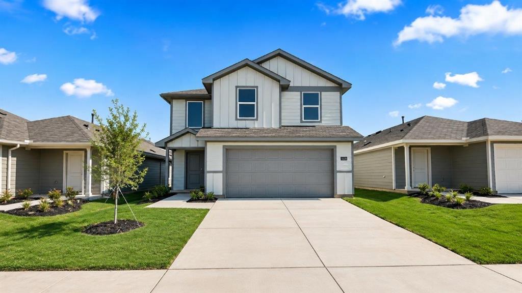 5528 FLANNEL Lane Property Photo 1