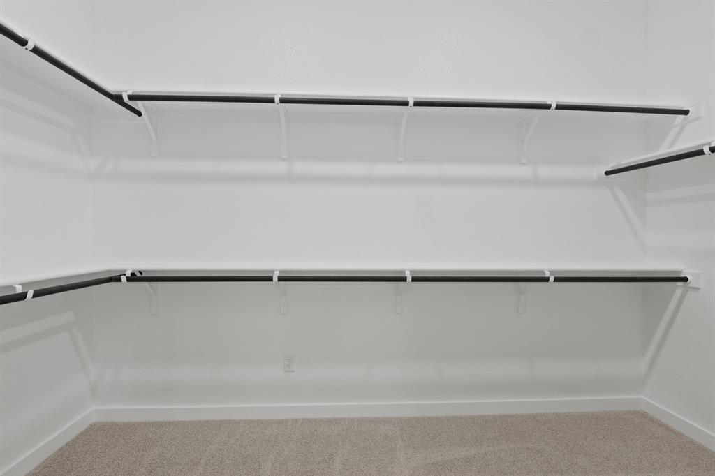 709 Knox River Drive Property Photo 13