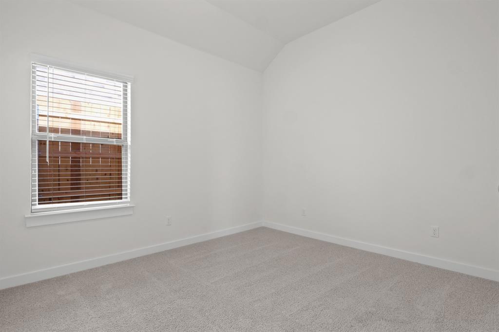 709 Knox River Drive Property Photo 14
