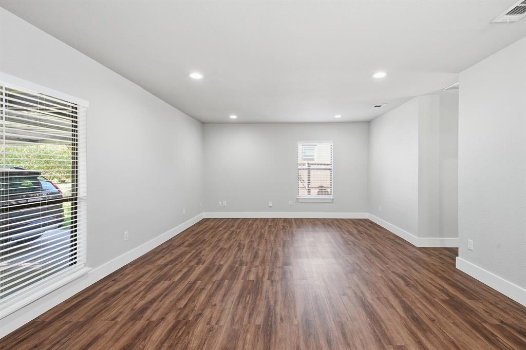 9011 Angora Street Property Photo 10