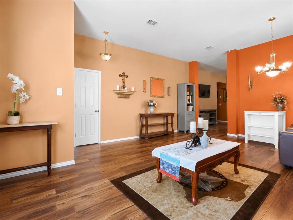 3809 S Peachtree Road Property Photo 7