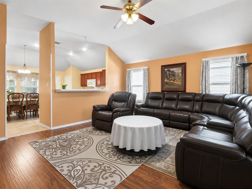 3809 S Peachtree Road Property Photo 8