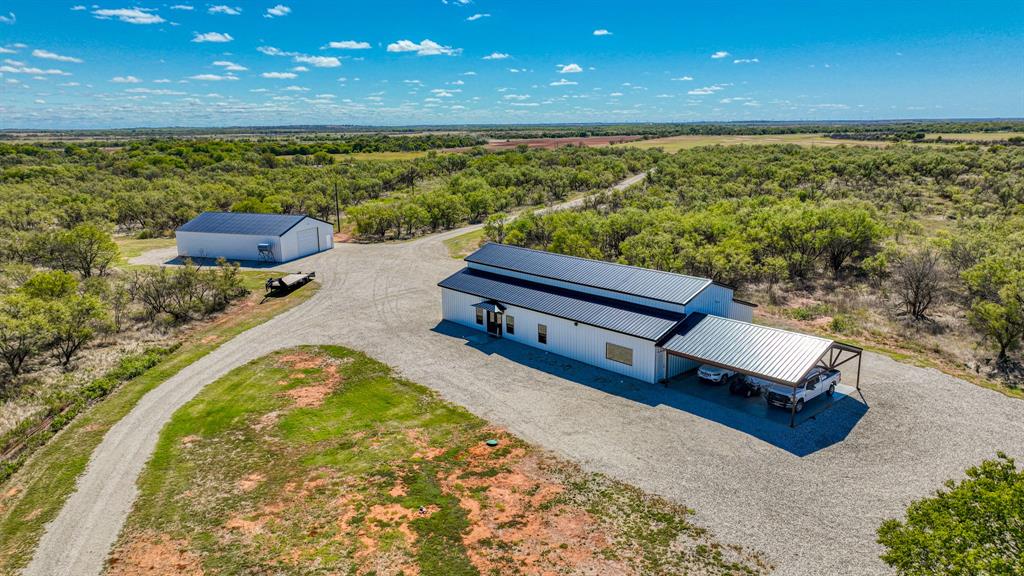 2337 Walsh Property Photo 3