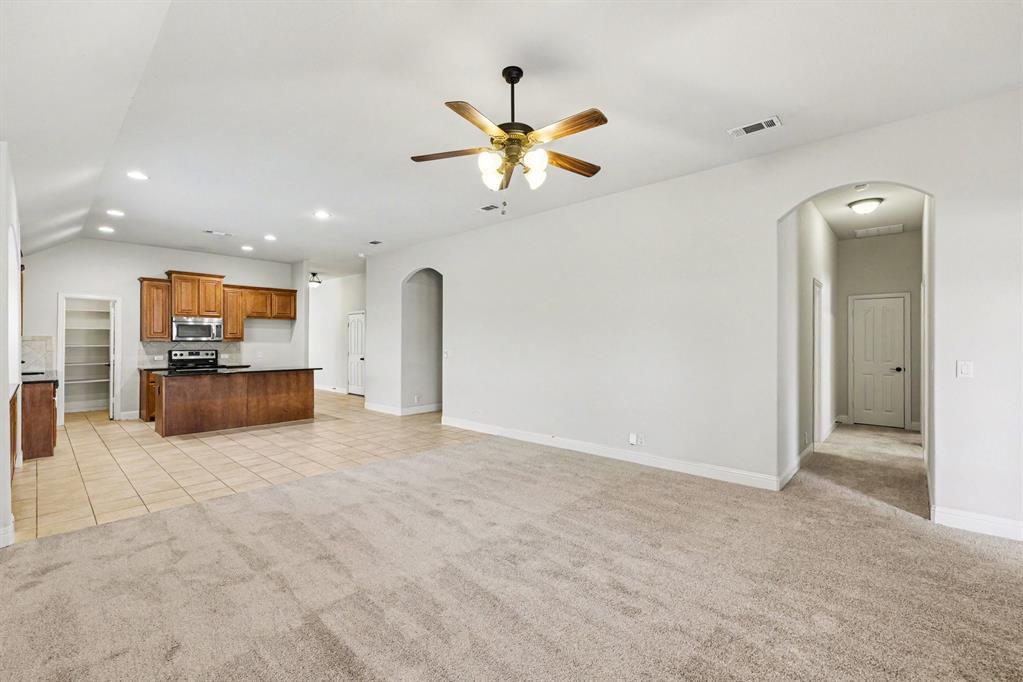 8305 Spitfire Trail Property Photo 24