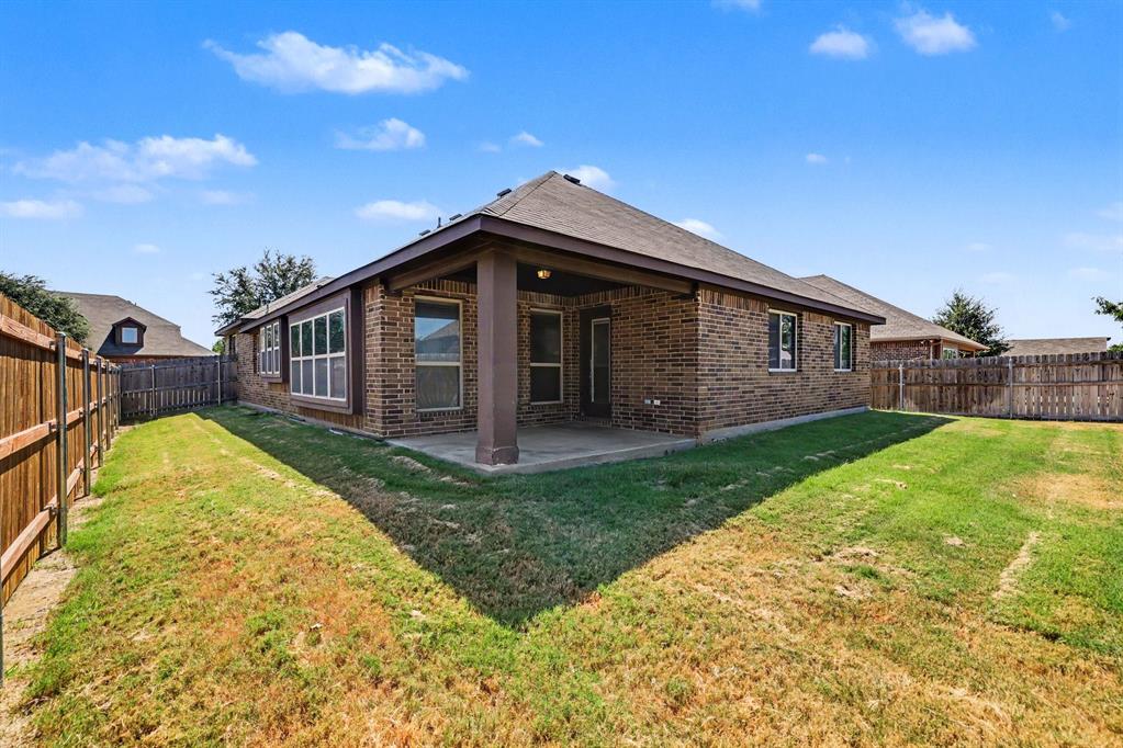8305 Spitfire Trail Property Photo 30